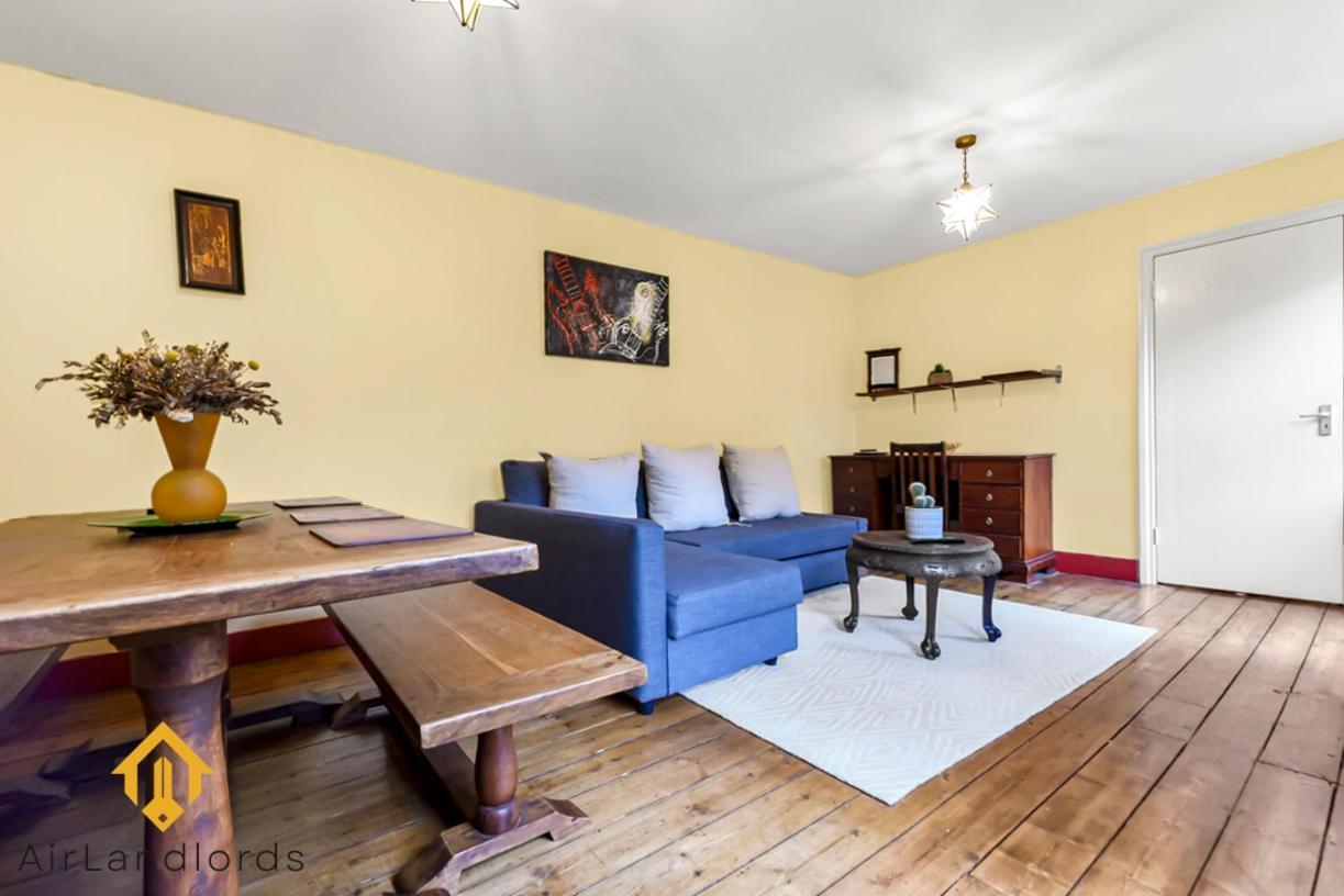 Peaceful 2-Bedroom Flat Near Queens Park Station London Exterior foto